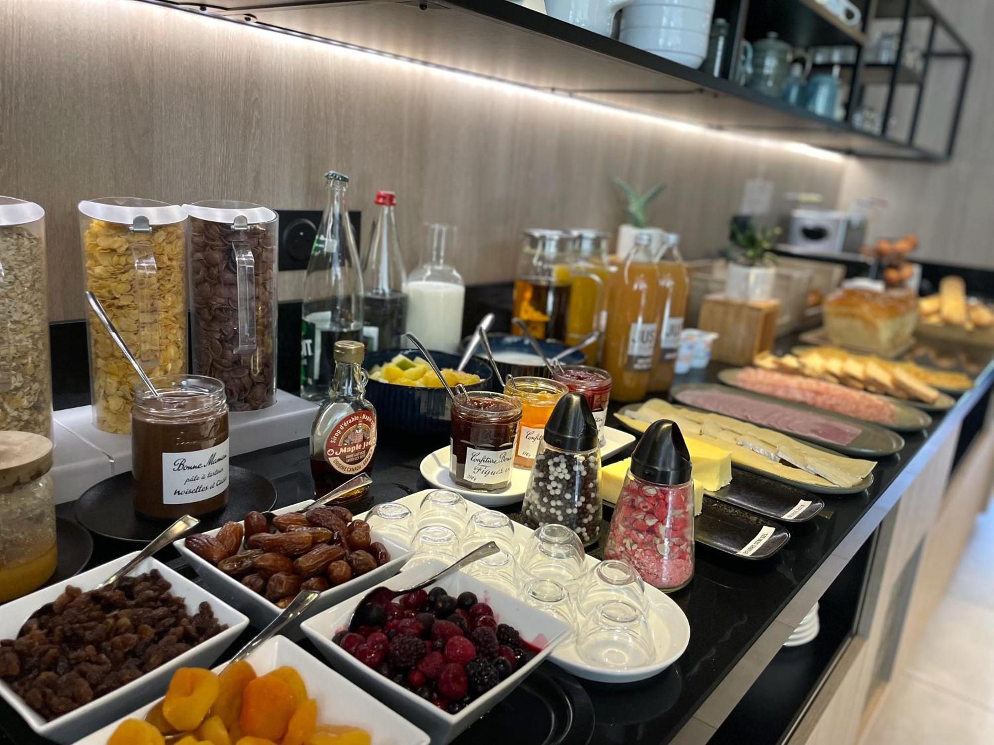 里昂贝尔利沃兹酒店 外观 照片
