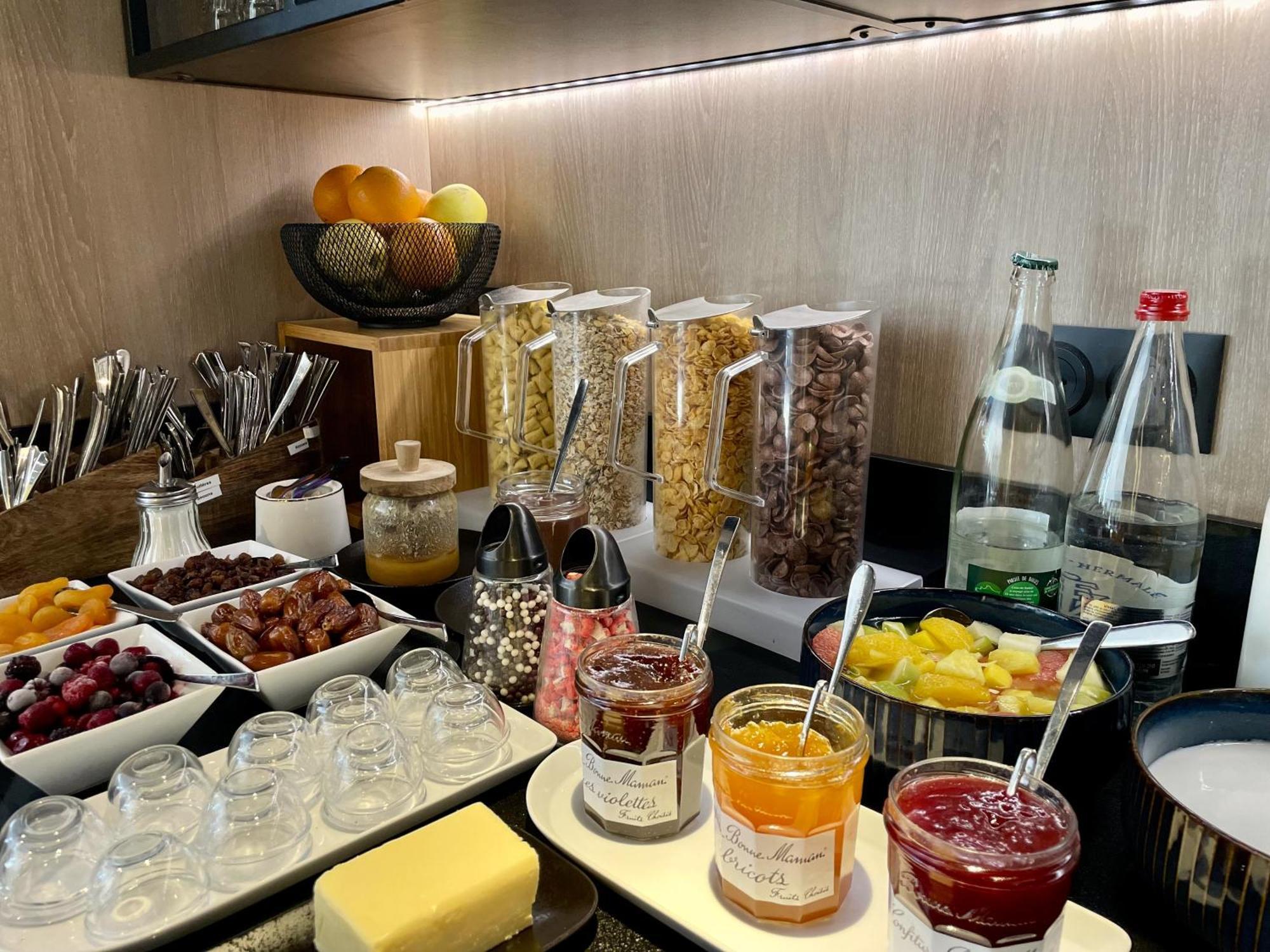 里昂贝尔利沃兹酒店 外观 照片